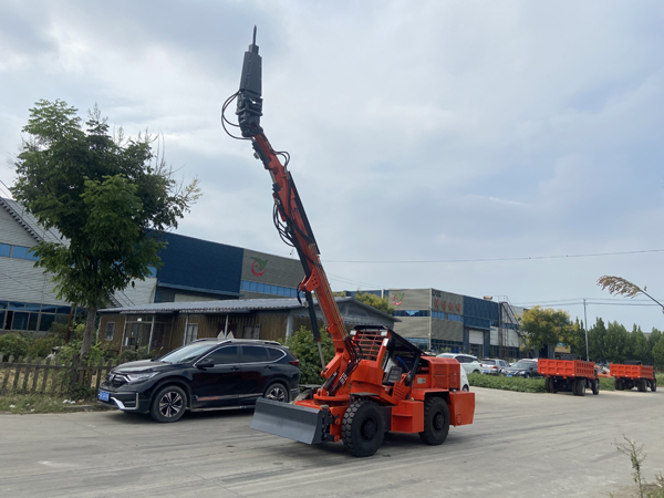 矿用撬毛台车:地下工程的新星